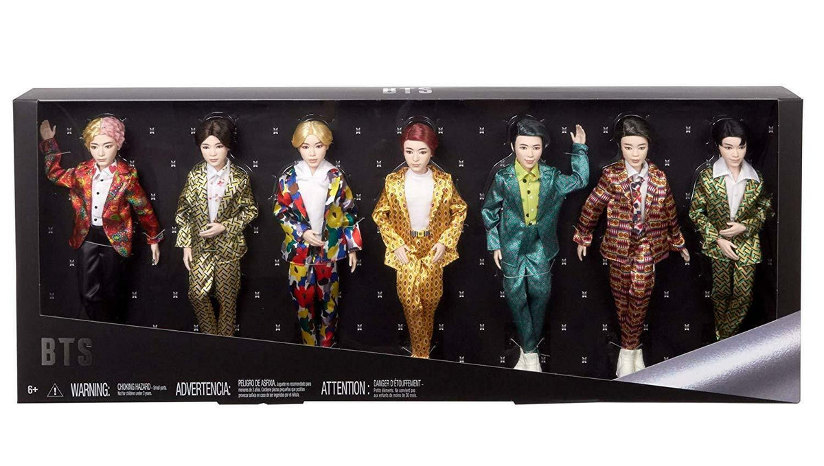 BTS GMY42 Idol Doll Giftset - 5 Pack of BTS Fashion Doll Set